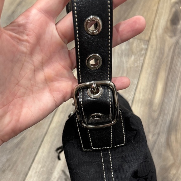 COACH Y2K 2000’s East West 9363 Shoulder Bag Leather Canvas Black Signature - Picture 5 of 15